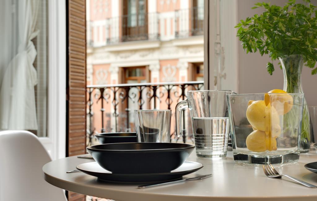 Platinum Apartment *
