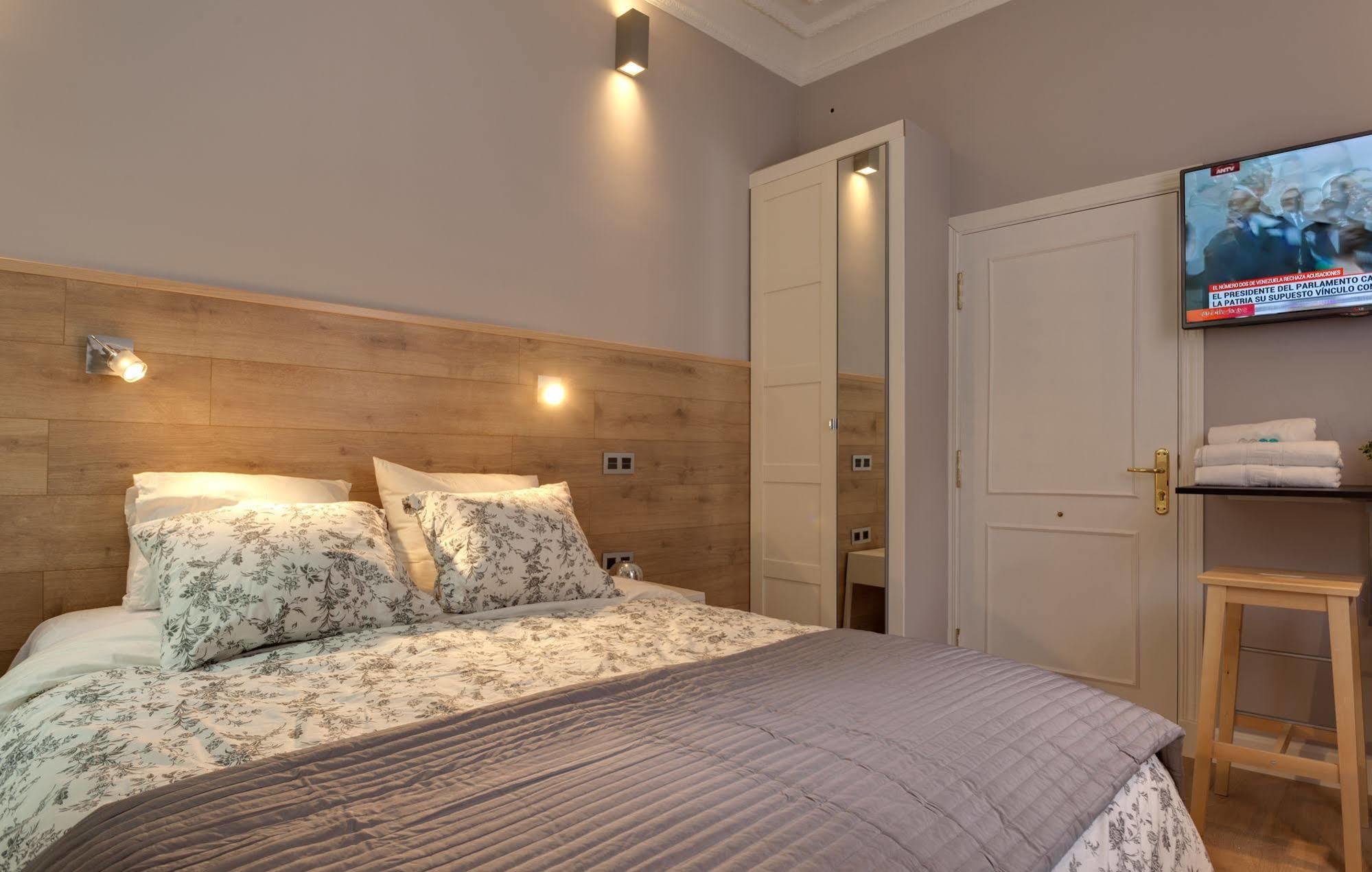 Platinum Apartment