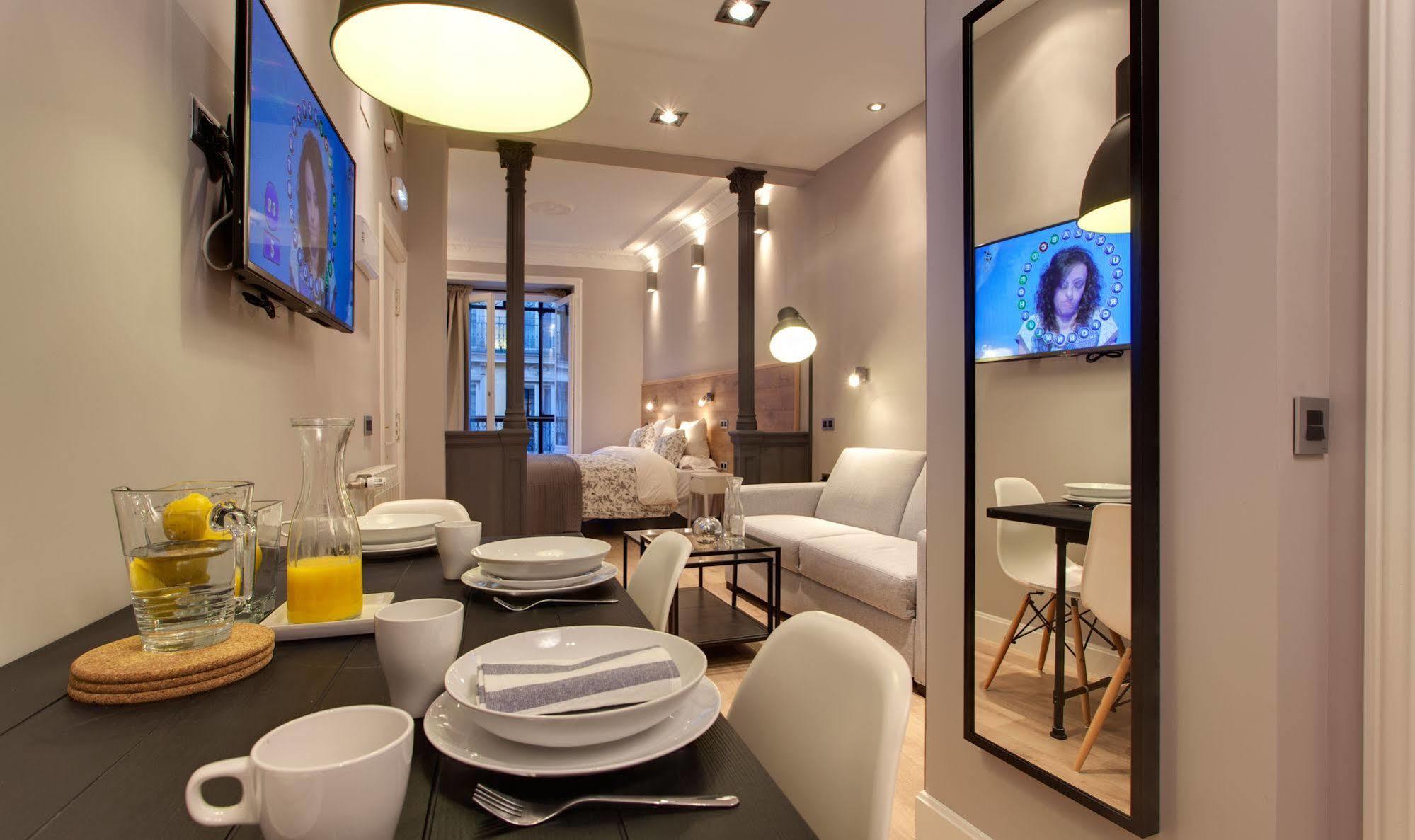 Platinum Apartment